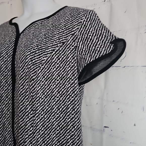 Talbits Petites Black & White Tweed Look Shift Dress Plus 14WP Short Sleeve New - Picture 4 of 15